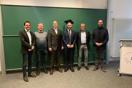 Martin Schmidt successfully promoted to PhD