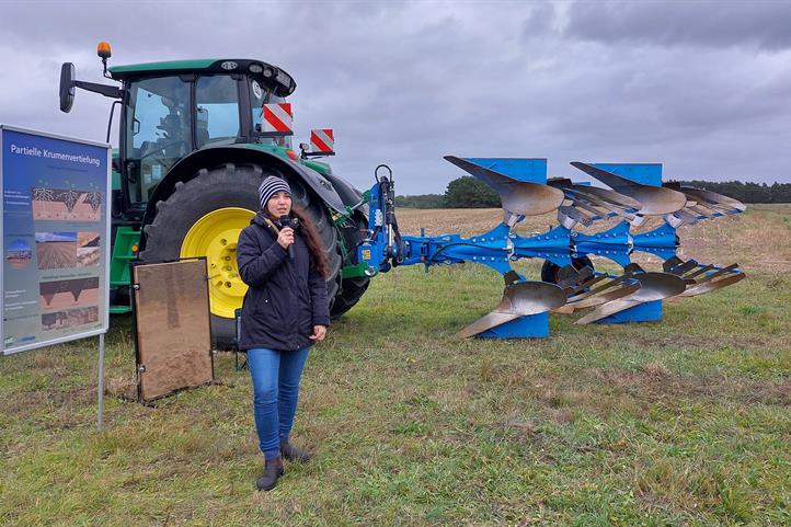 Carbon Farming Pflug| Quelle: © Michael Sommer/ ZALF.