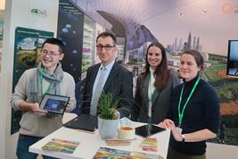 Cem Özdemir besuchte am 19. Januar den Stand des Projektes „Digital Agricultural Kwowledge and Information System (DAKIS)“ sowie des Verbundvorhabens „Agrarsysteme der Zukunft“