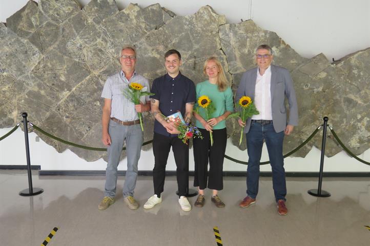 Gruppenbild mit Prof. Dr. Heiko Faust, Jonathan Friedrich, Prof. Dr. Jana Zscheischler und apl. Prof. Dr. Thomas Weith. | Quelle: © Martin Friedrich.