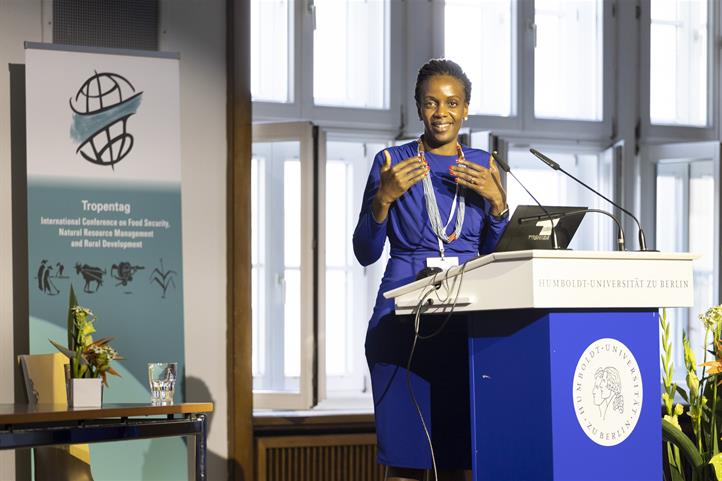 Catherine Nakalembe | Source: © Hendrik Lietmann.
